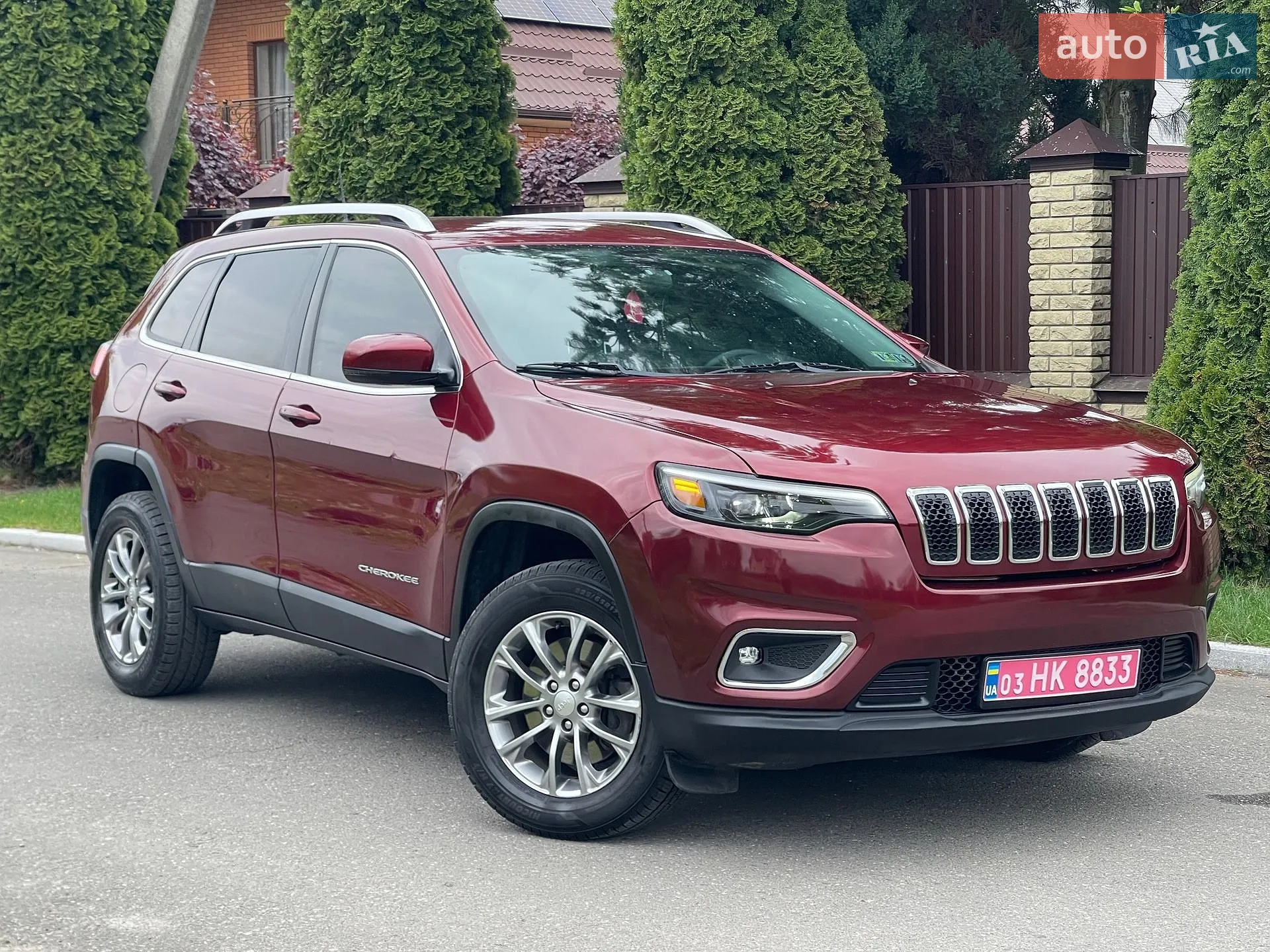 2019 Jeep Cherokee - мініатюра 2