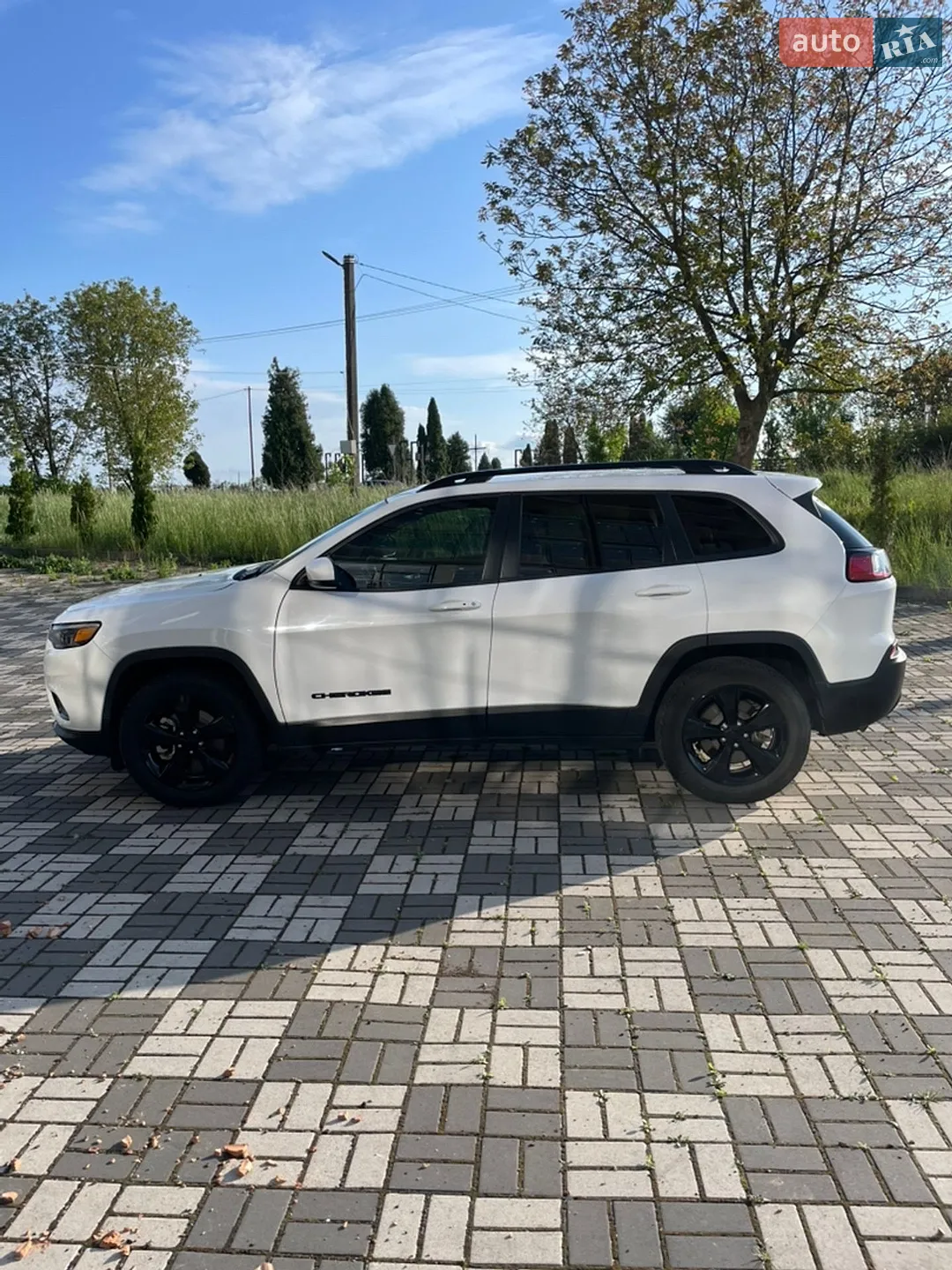 2021 Jeep Cherokee - мініатюра 12