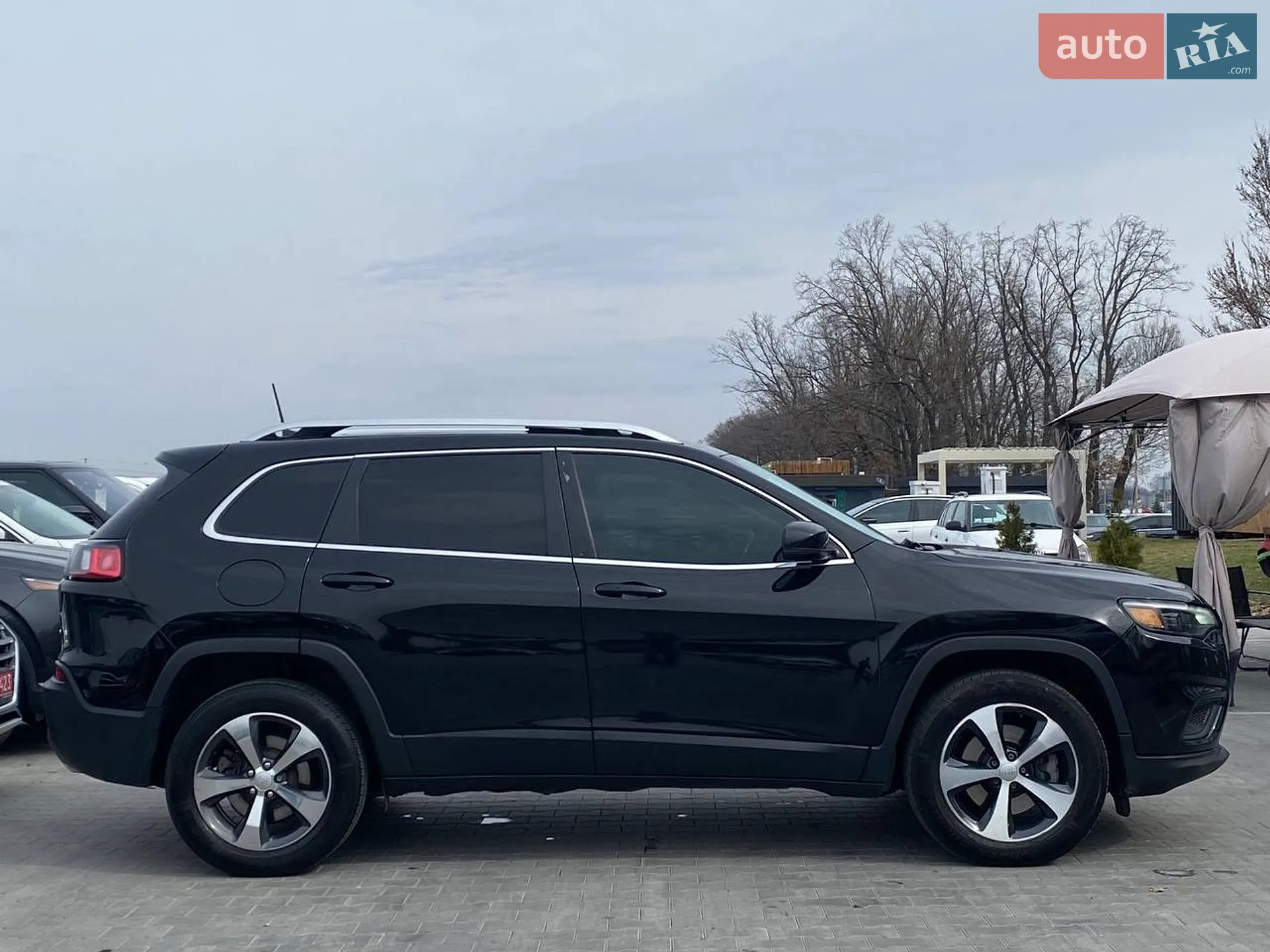 2018 Jeep Cherokee - мініатюра 19
