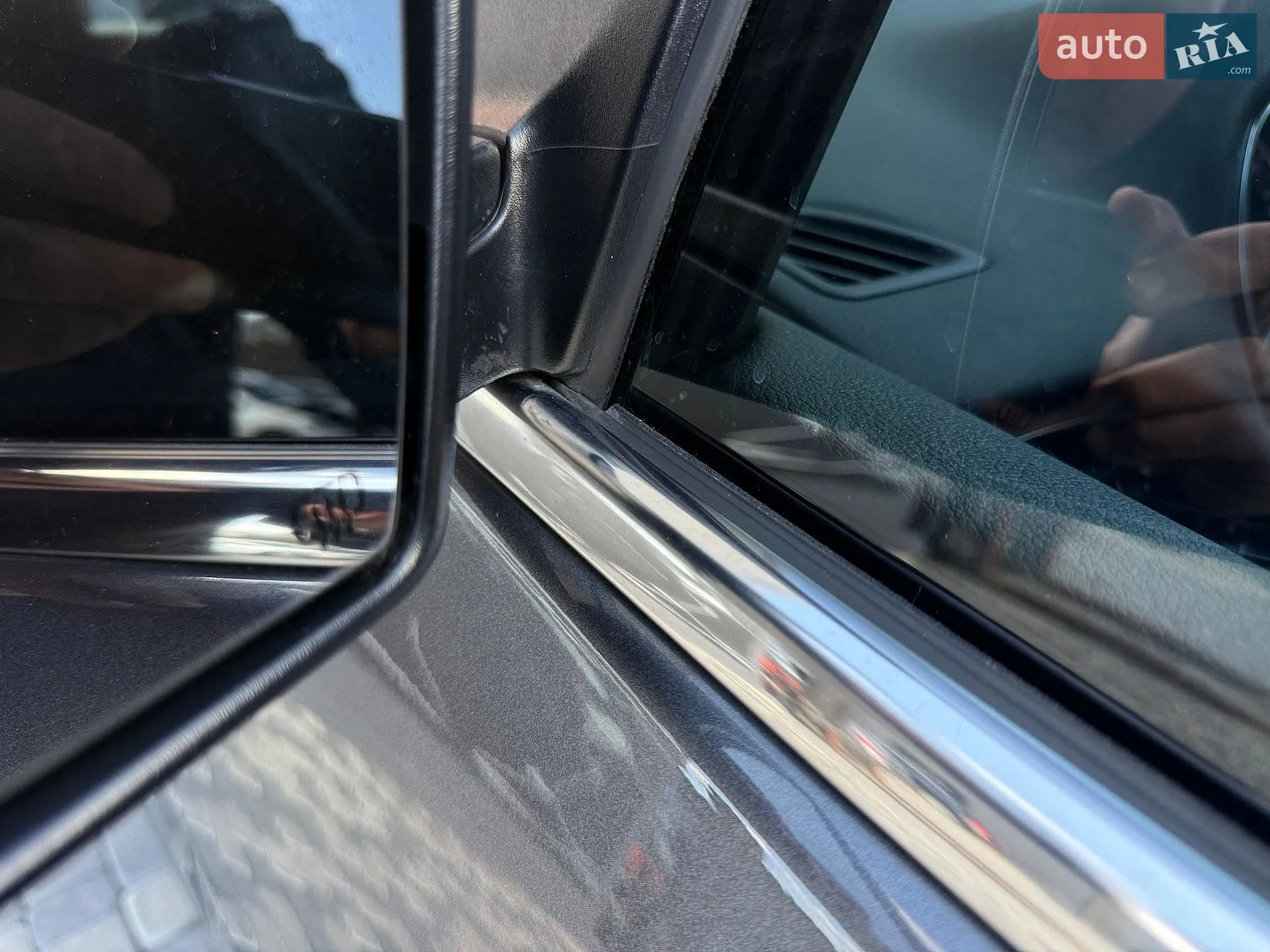 2019 Jeep Cherokee - мініатюра 21