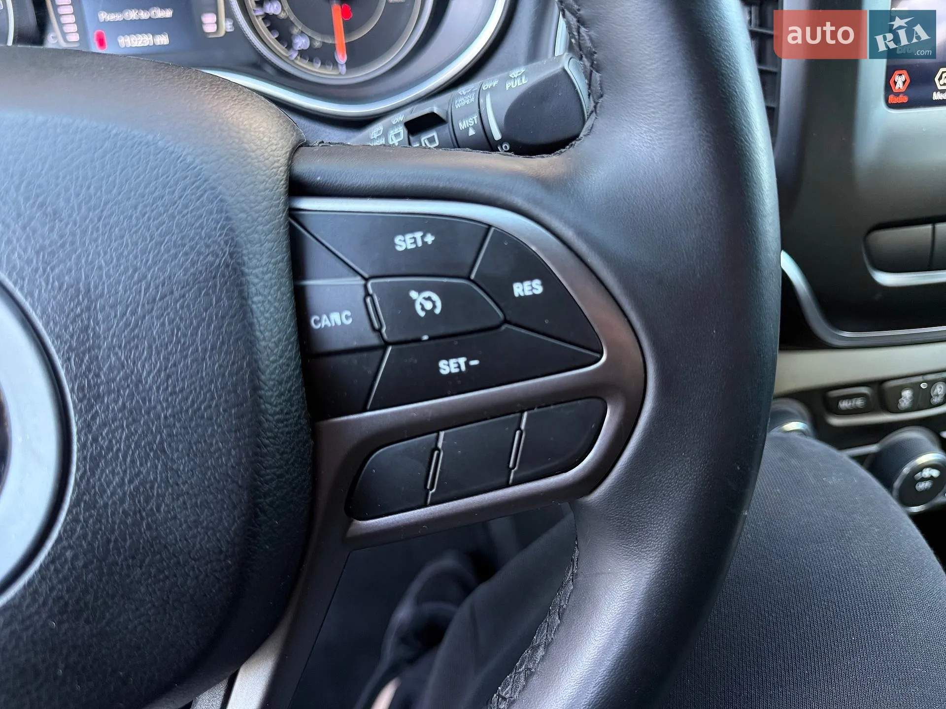 2019 Jeep Cherokee - мініатюра 33