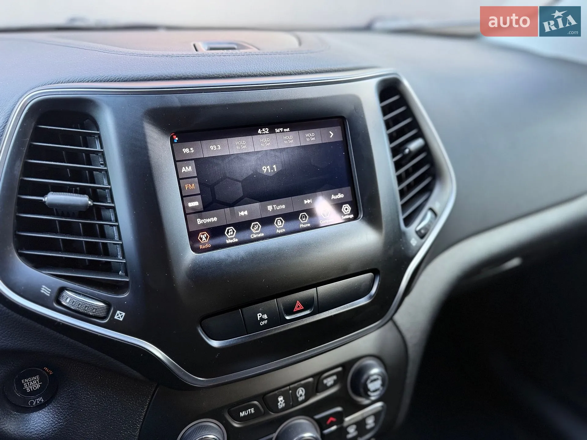 2019 Jeep Cherokee - мініатюра 36