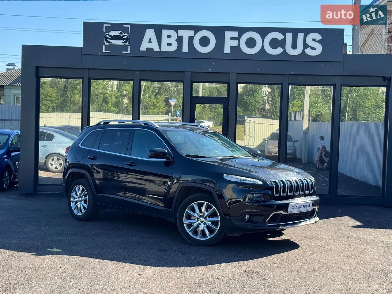 2015 Jeep Cherokee - мініатюра 28