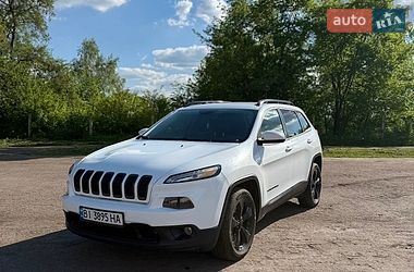 Внедорожник / Кроссовер Jeep Cherokee 2017 в Лубнах