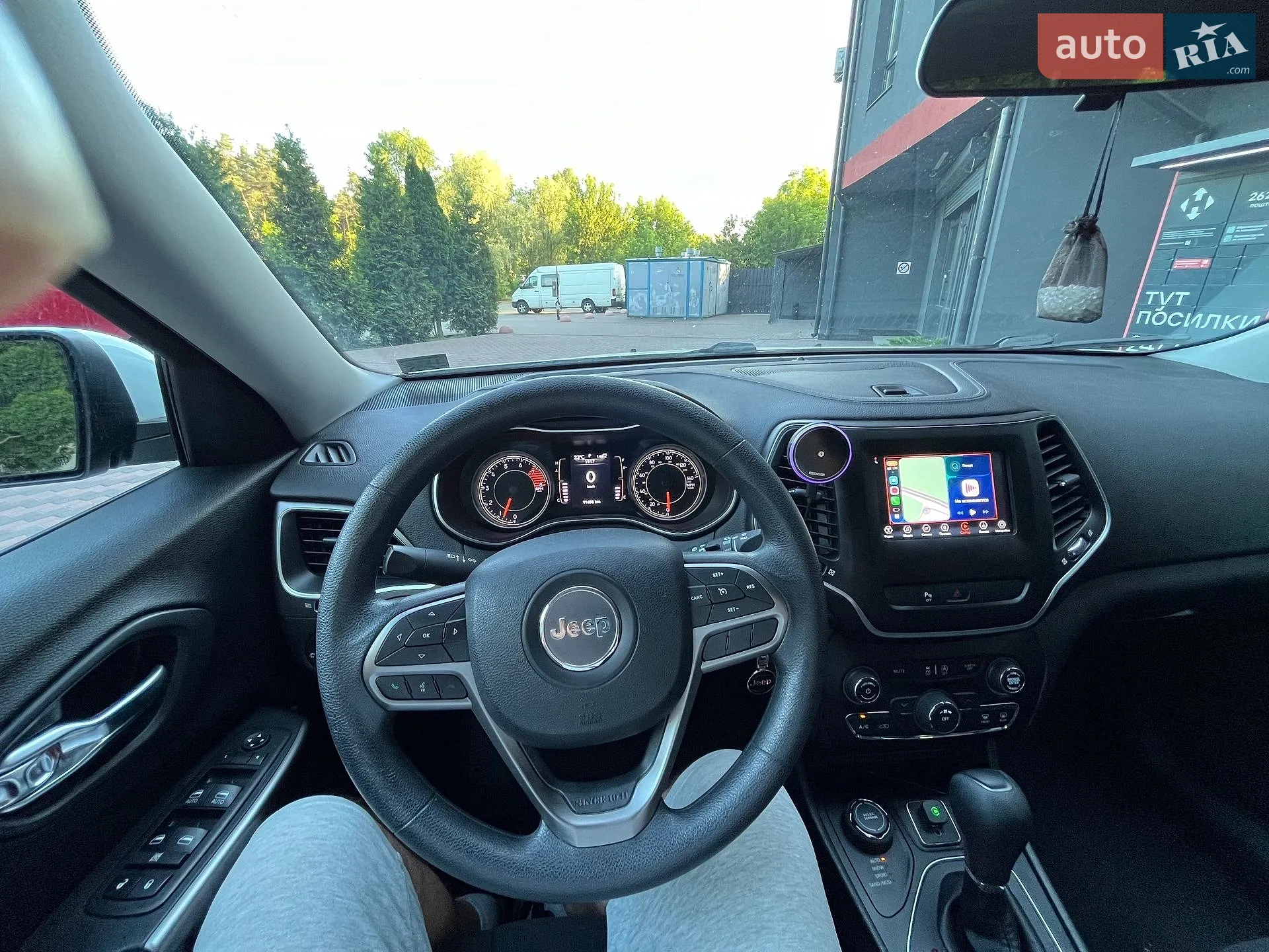 2019 Jeep Cherokee - мініатюра 9
