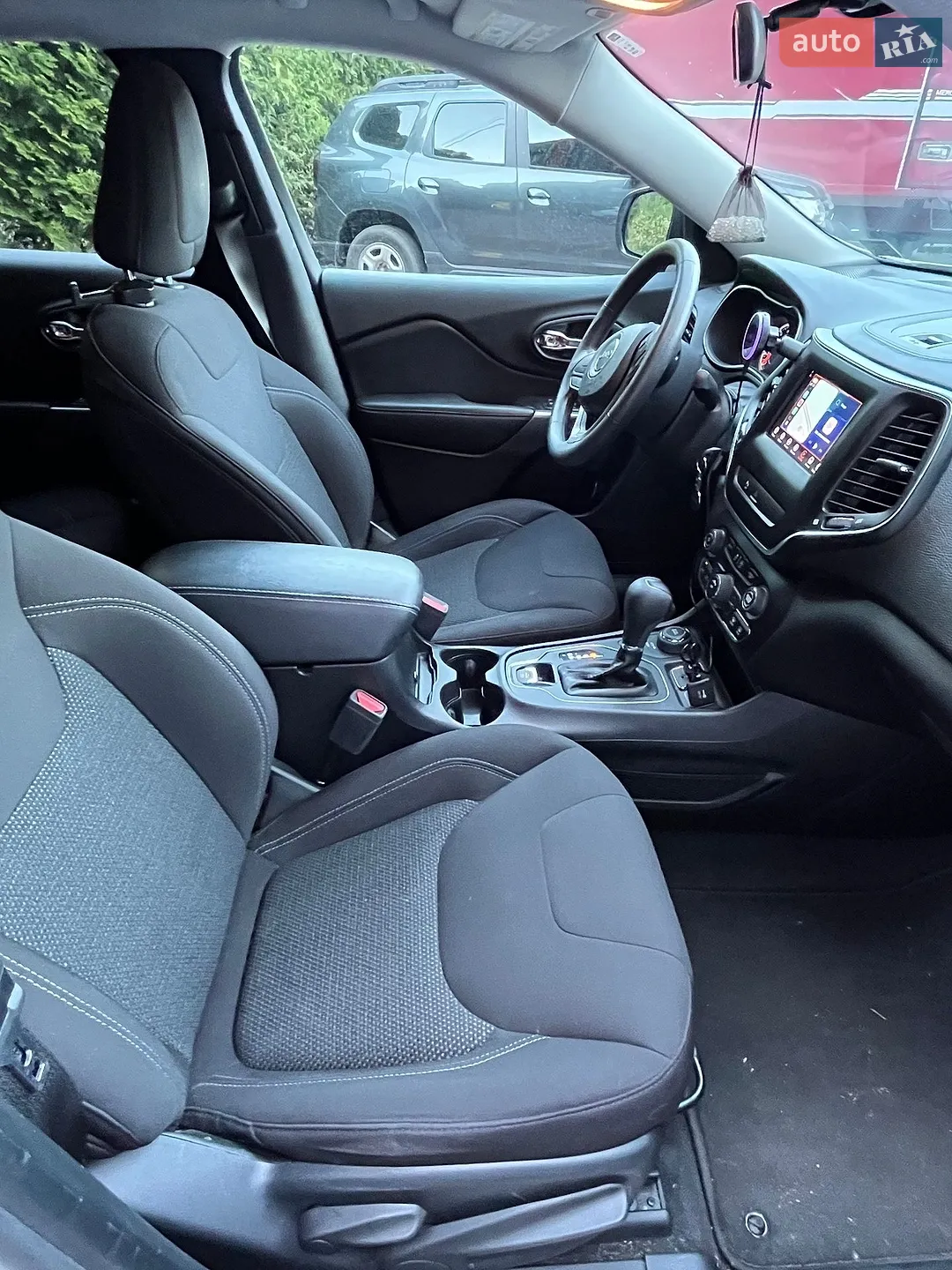 2019 Jeep Cherokee - мініатюра 18