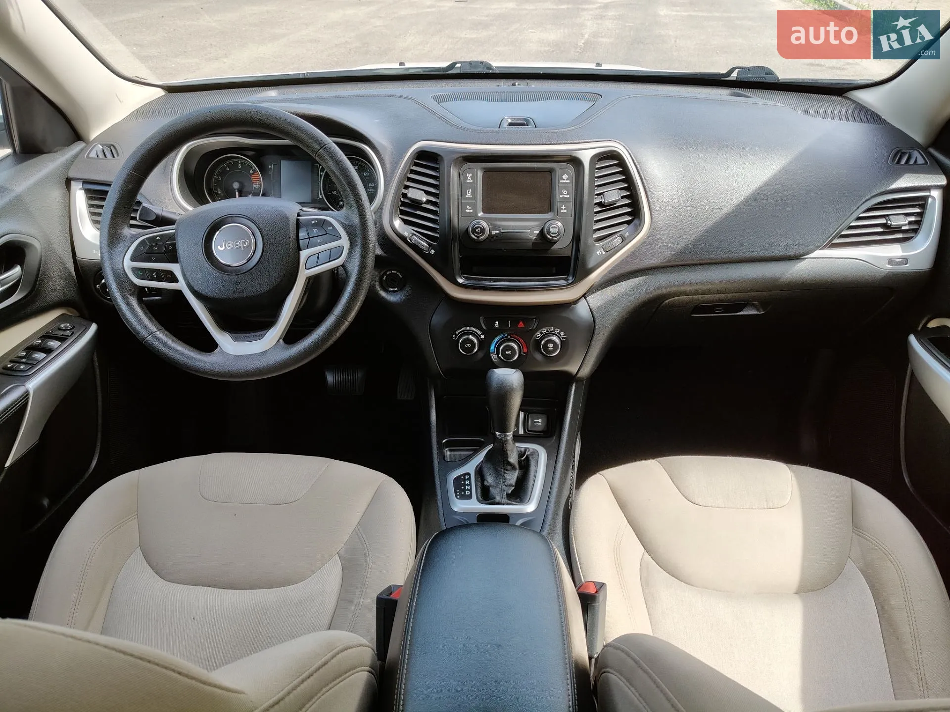 2017 Jeep Cherokee - мініатюра 20
