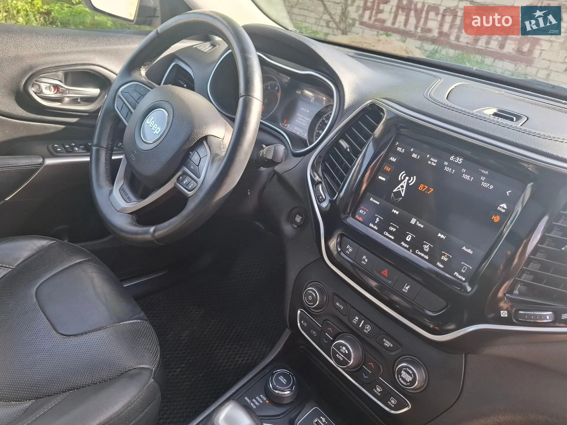 2019 Jeep Cherokee - мініатюра 11
