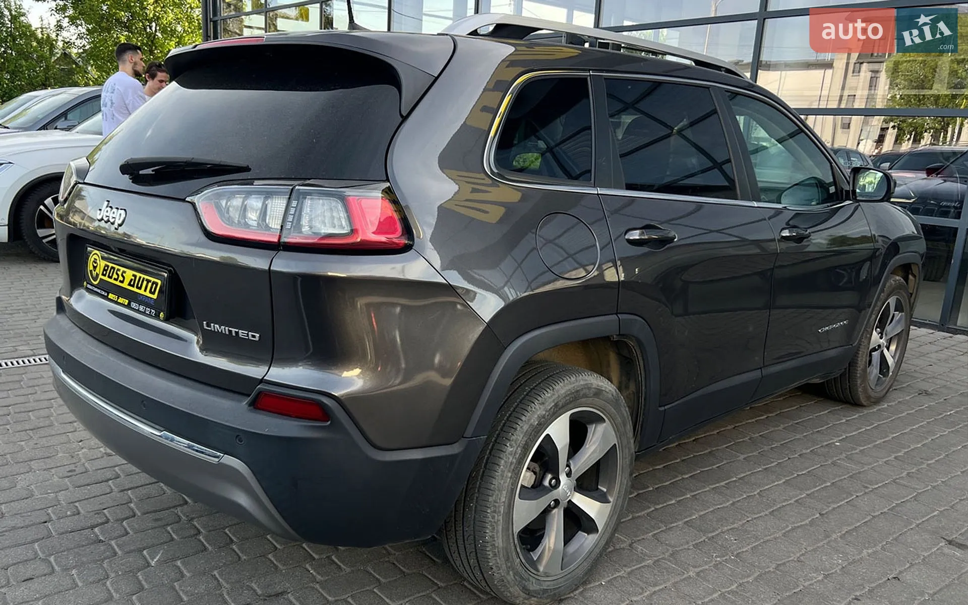 2020 Jeep Cherokee - мініатюра 7