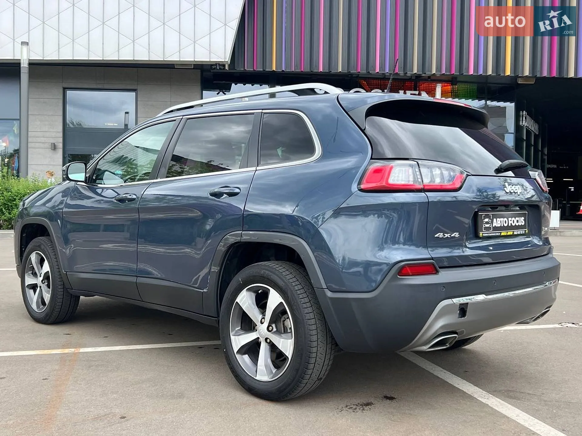 2020 Jeep Cherokee - мініатюра 5