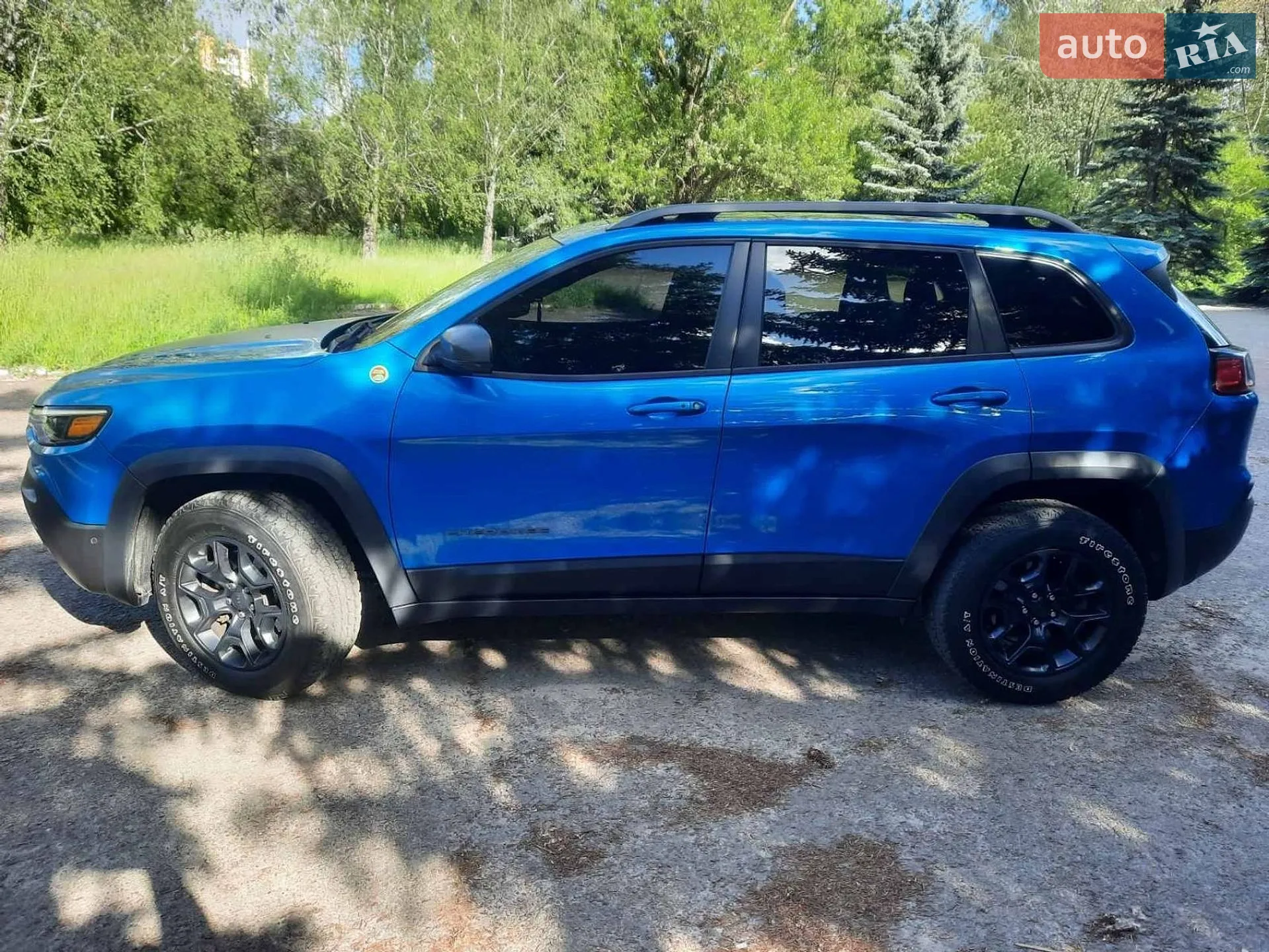 2019 Jeep Cherokee - мініатюра 6