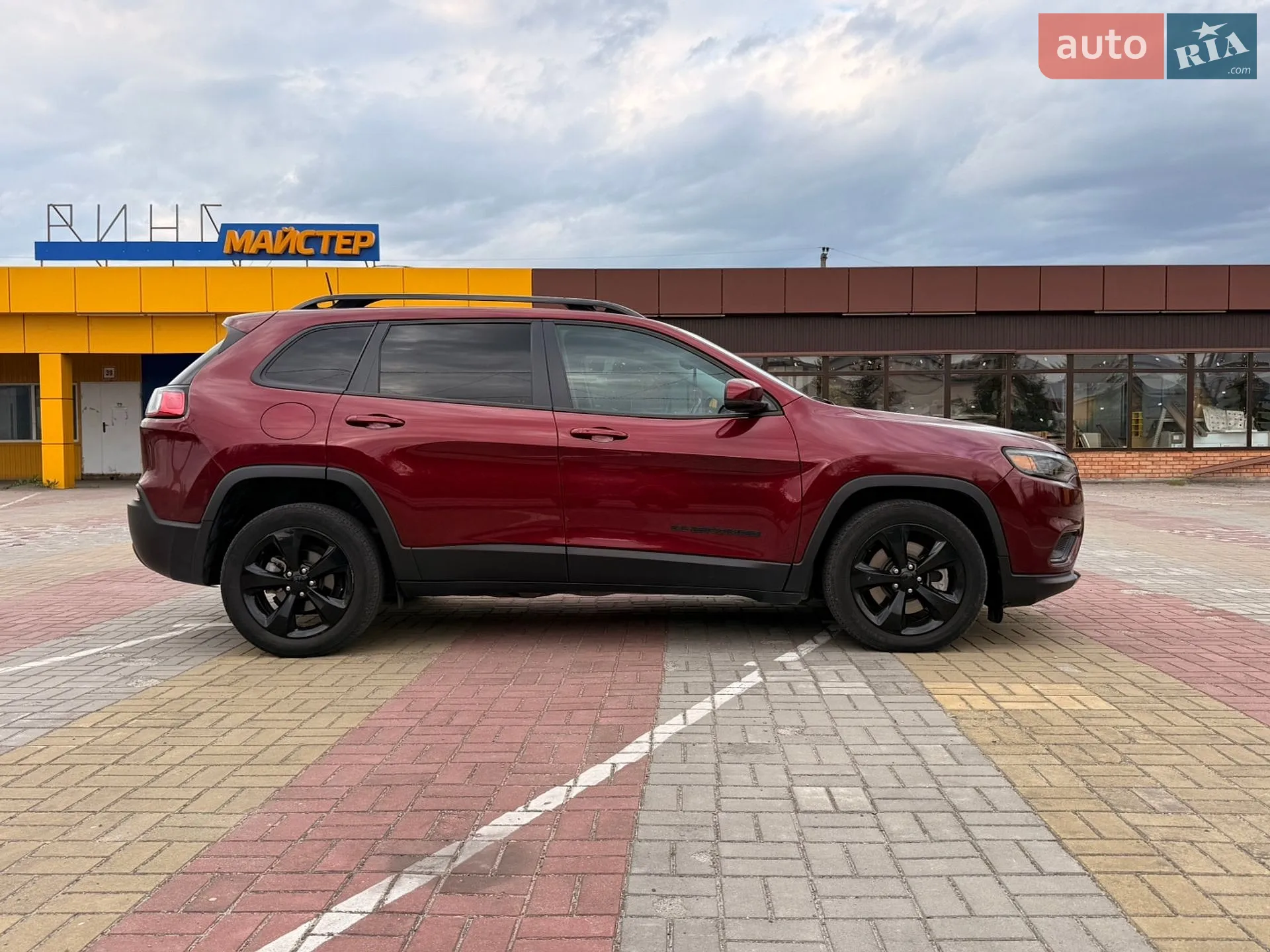 2020 Jeep Cherokee - мініатюра 5