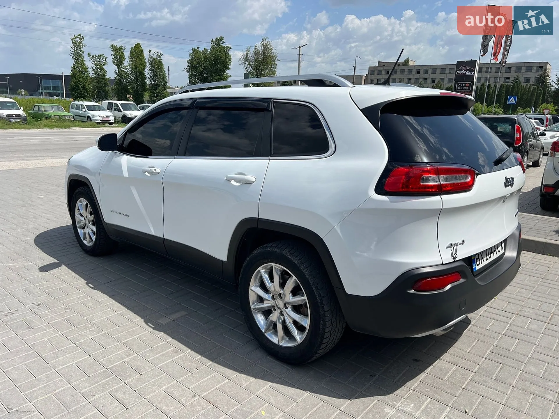 2014 Jeep Cherokee - мініатюра 4