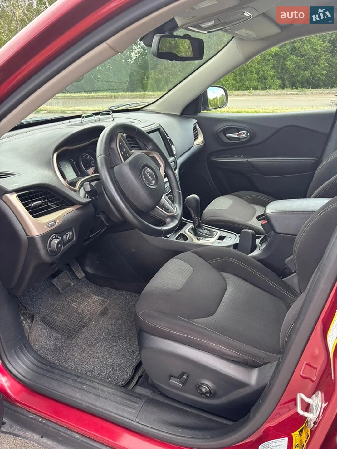 2016 Jeep Cherokee - мініатюра 4