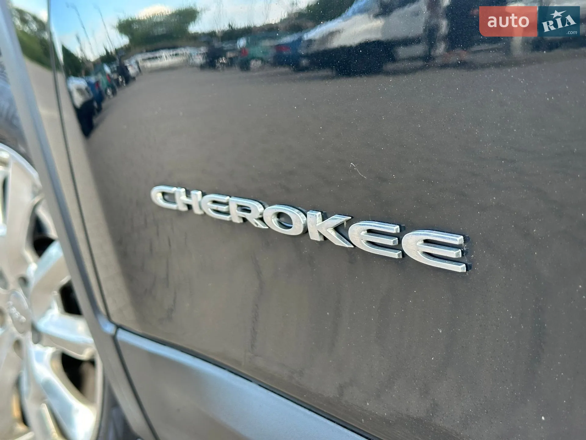 2015 Jeep Cherokee - мініатюра 35