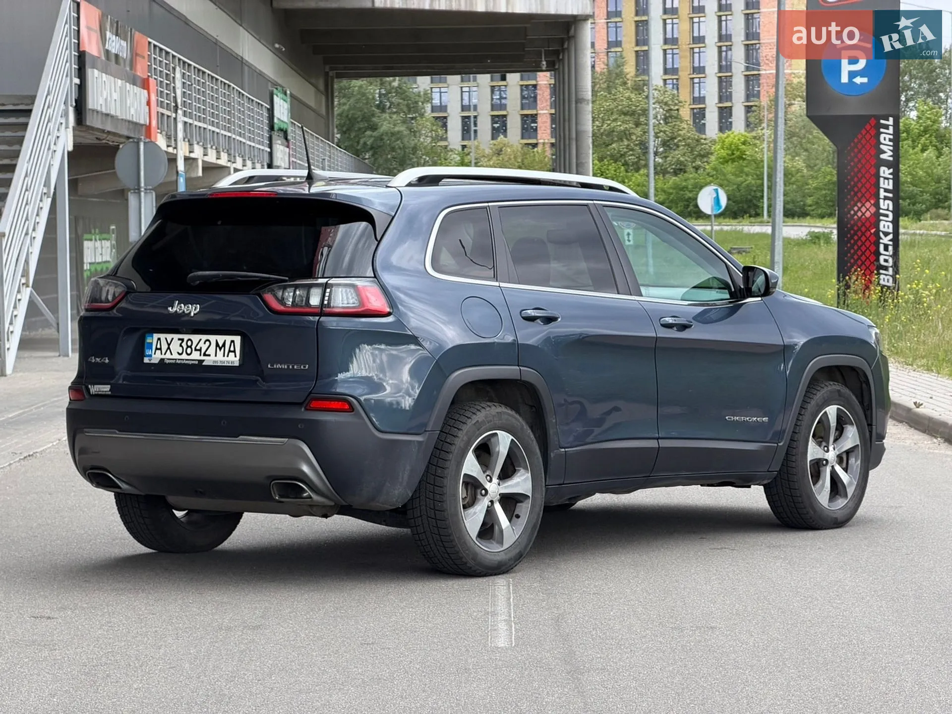 2019 Jeep Cherokee - мініатюра 7
