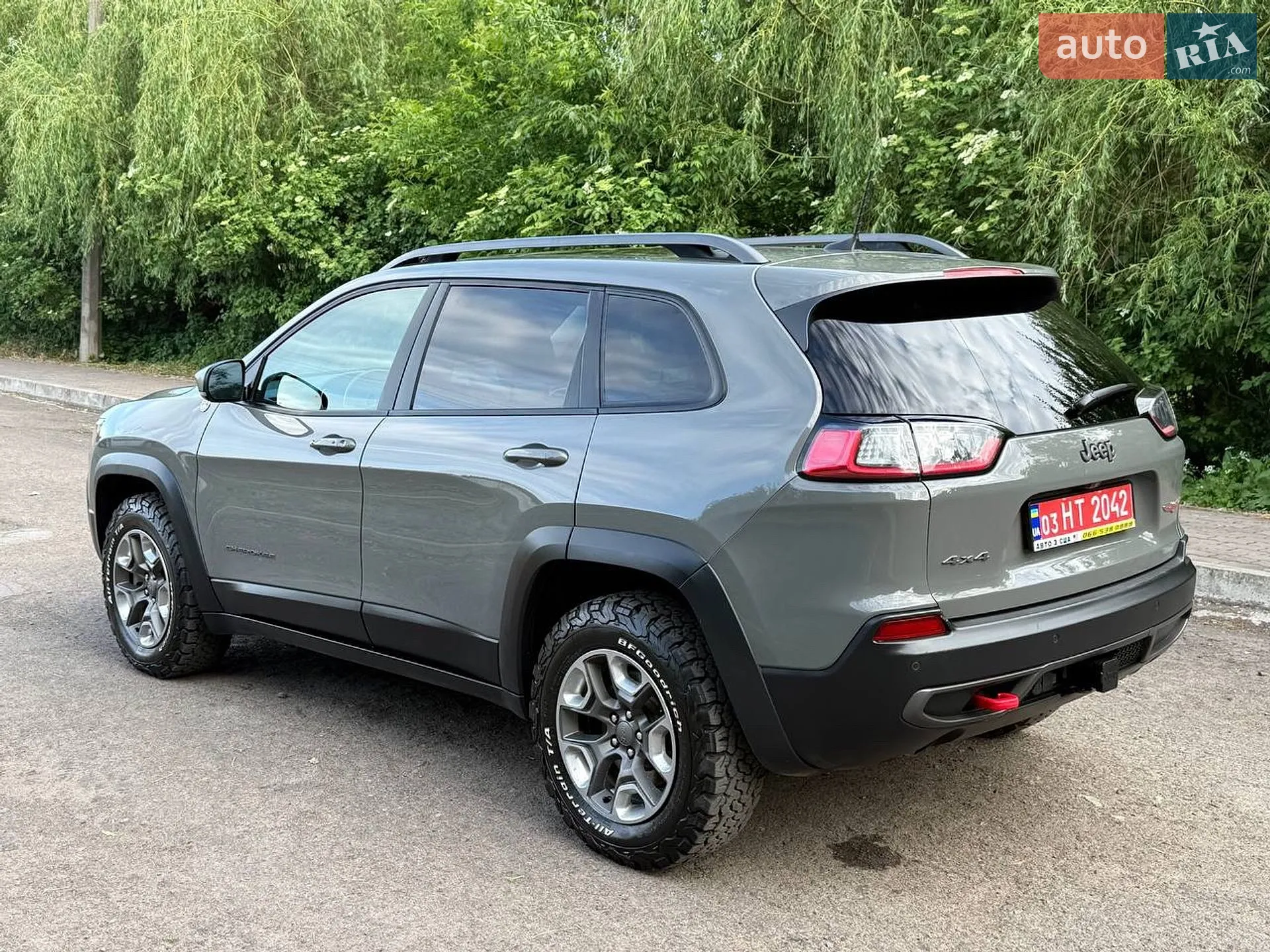 2019 Jeep Cherokee - мініатюра 14
