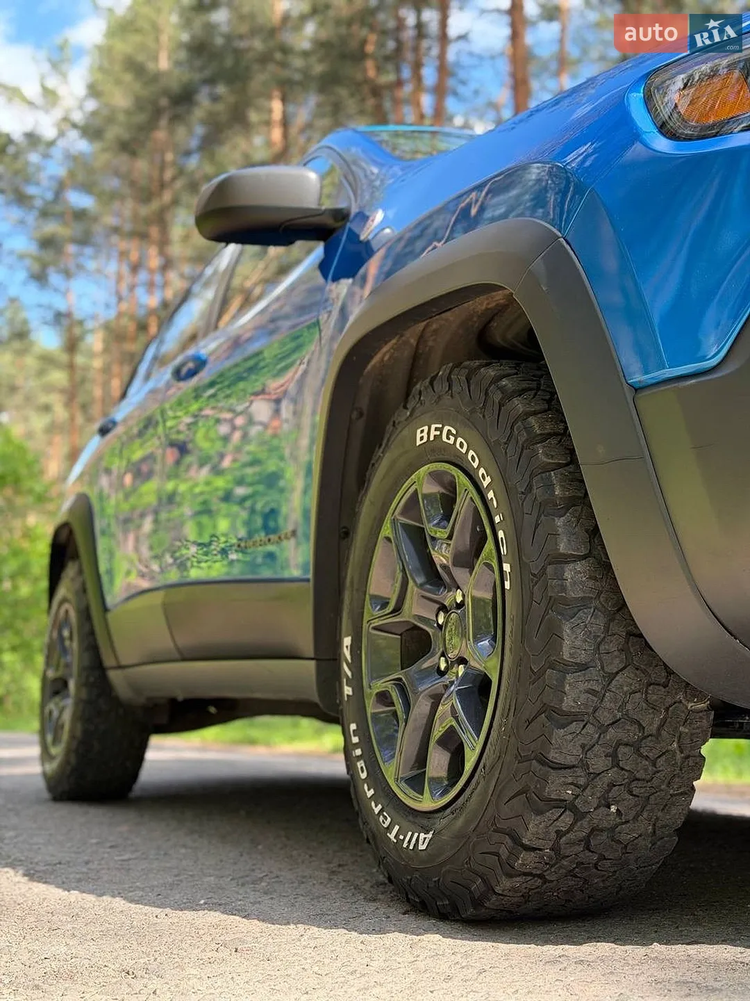 2019 Jeep Cherokee - мініатюра 6