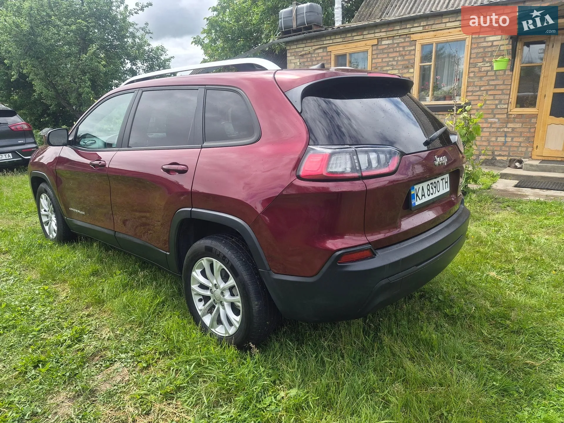 2020 Jeep Cherokee - мініатюра 5