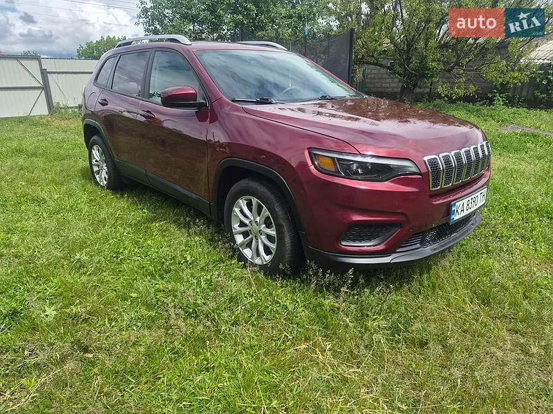Jeep Cherokee 2020 VIN 1C4PJLCB2LD596770 фото оголошення 2 з 61