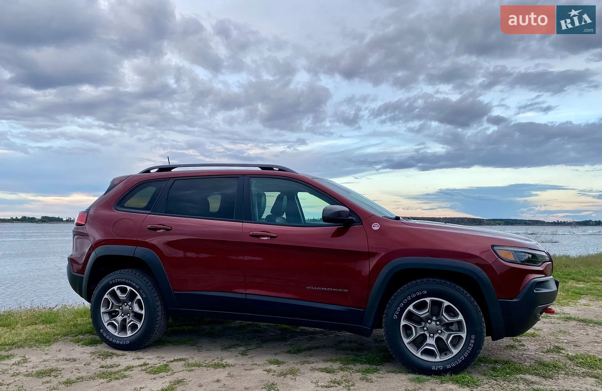 2021 Jeep Cherokee - мініатюра 9