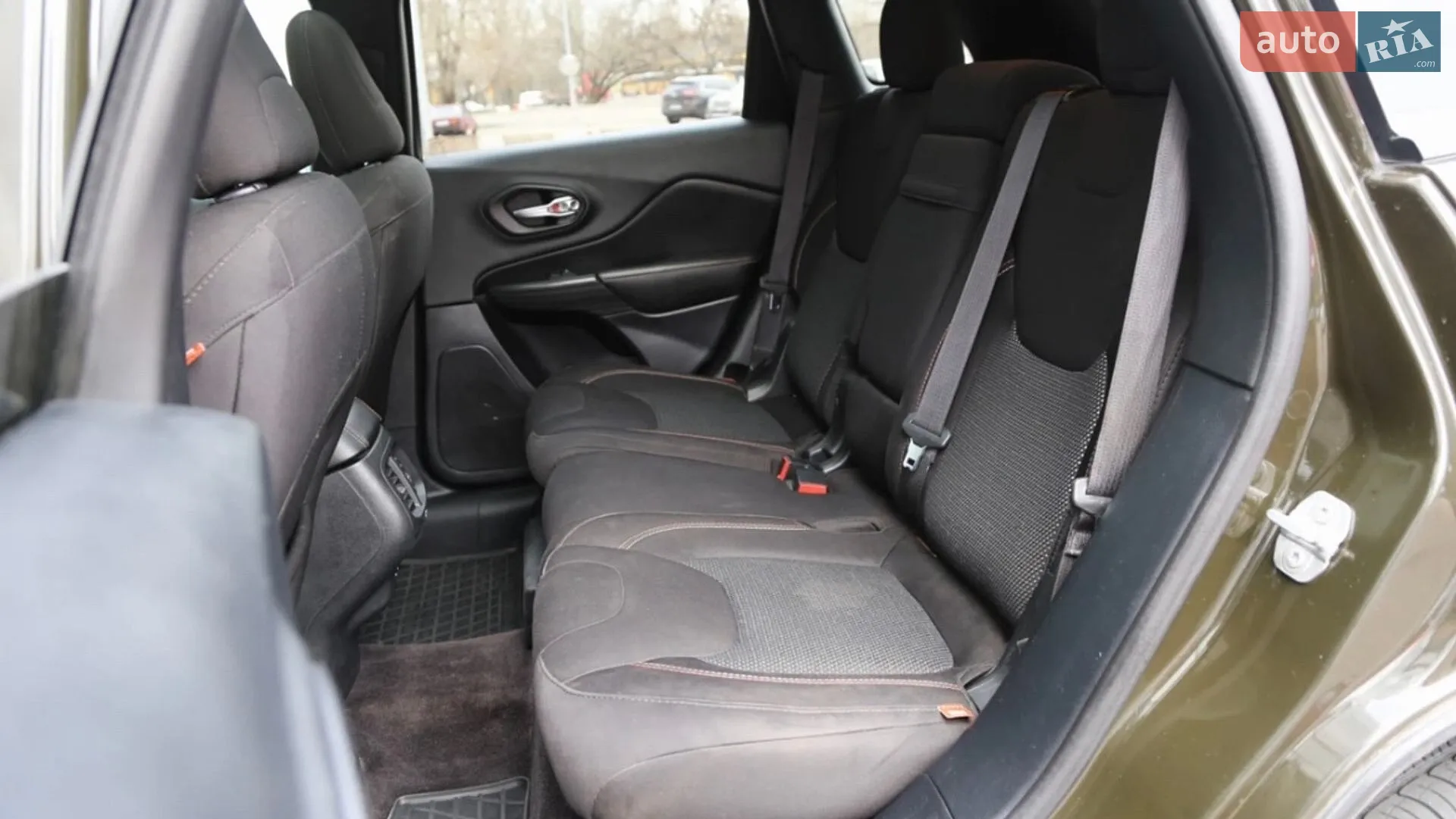 2016 Jeep Cherokee - мініатюра 5