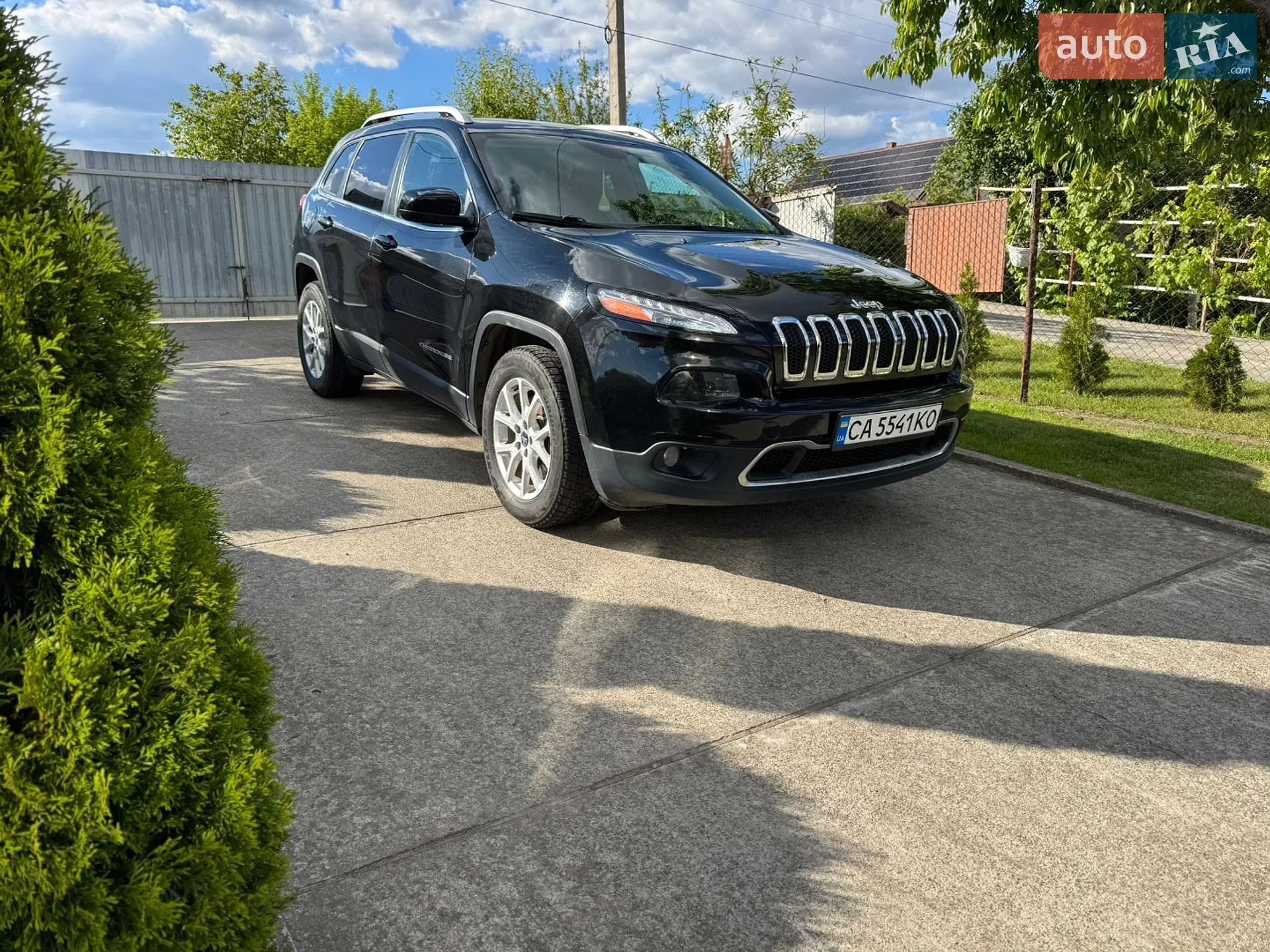2016 Jeep Cherokee - мініатюра 2