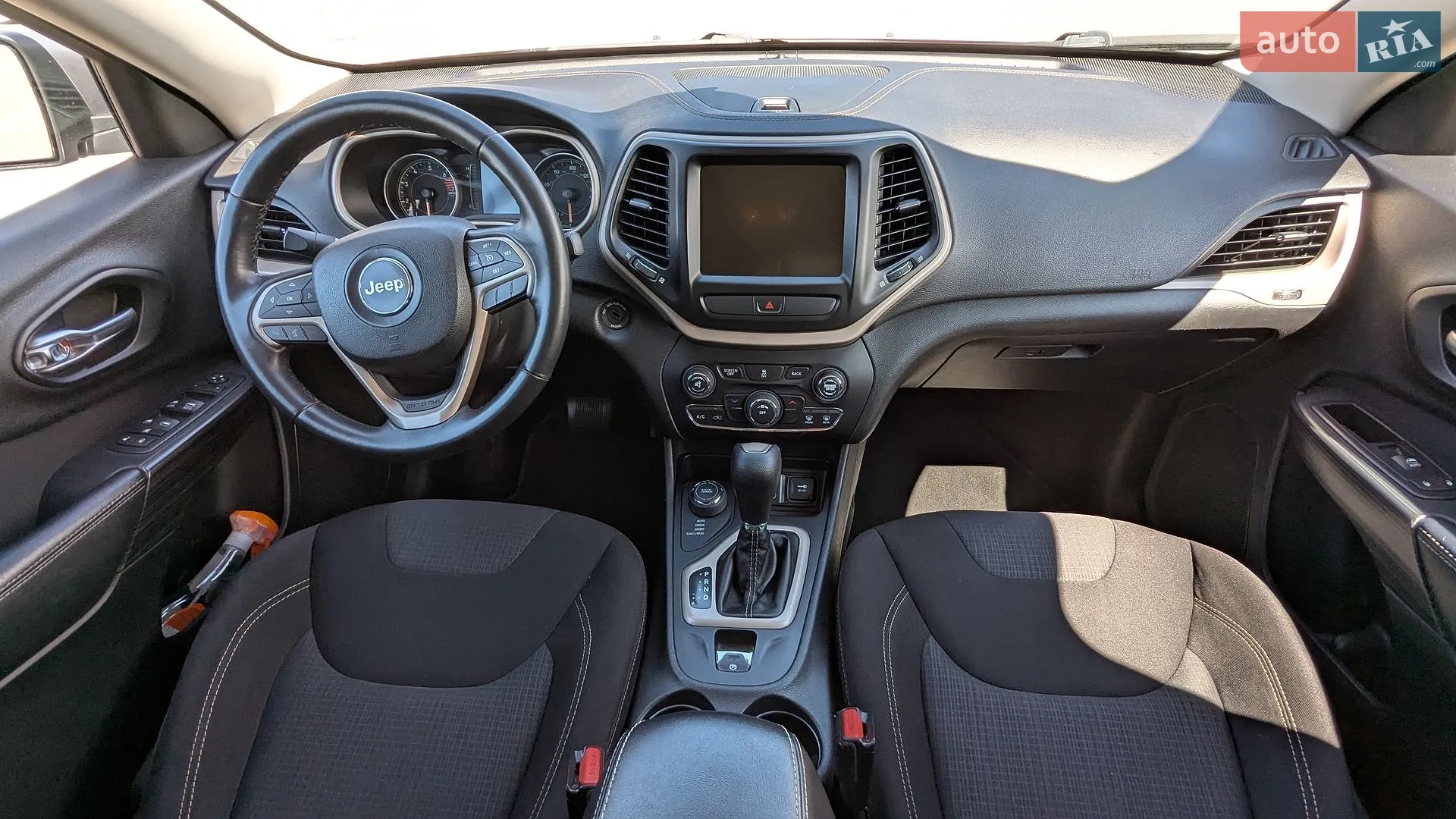 2015 Jeep Cherokee - мініатюра 11