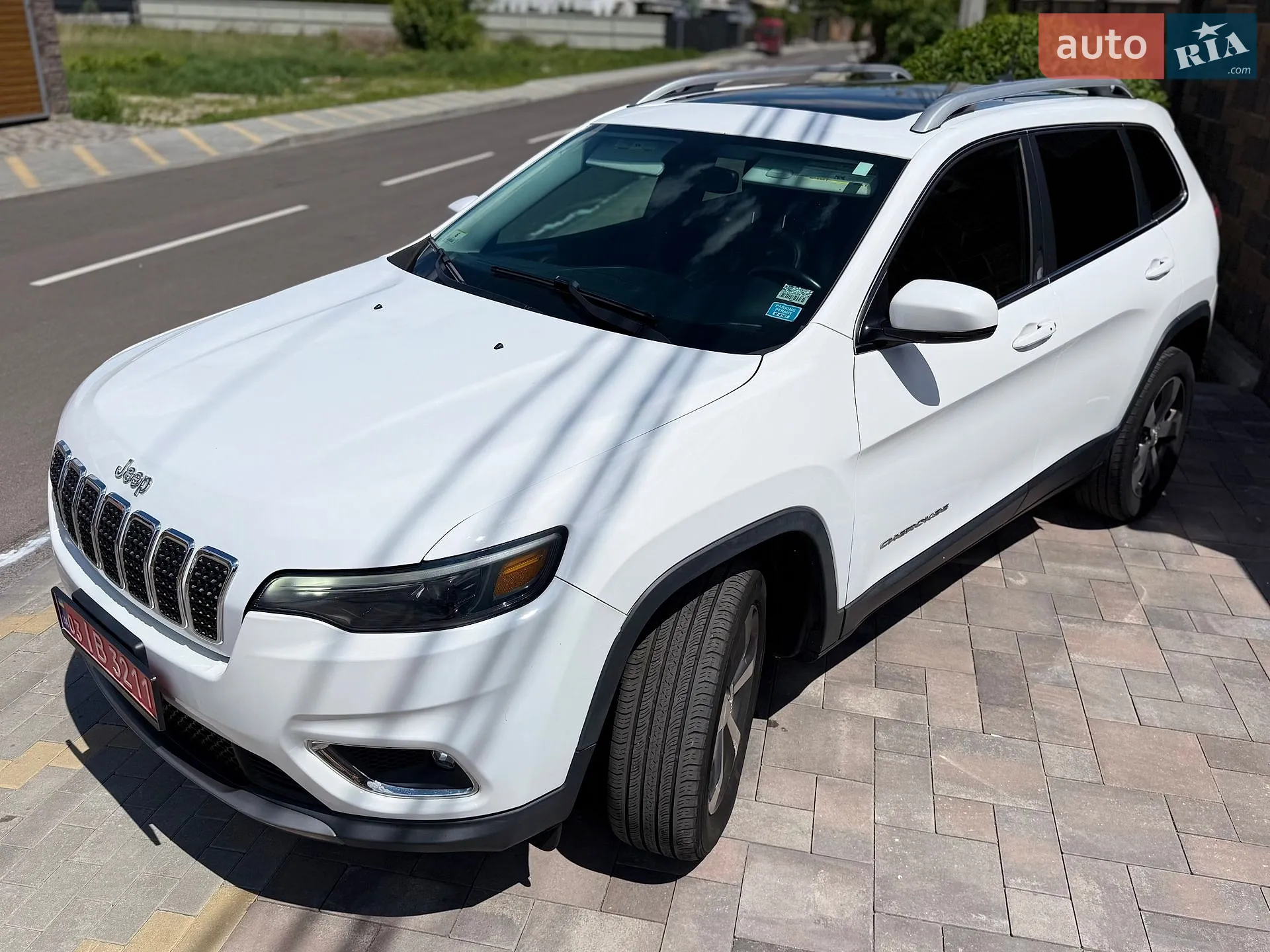 2020 Jeep Cherokee - мініатюра 7