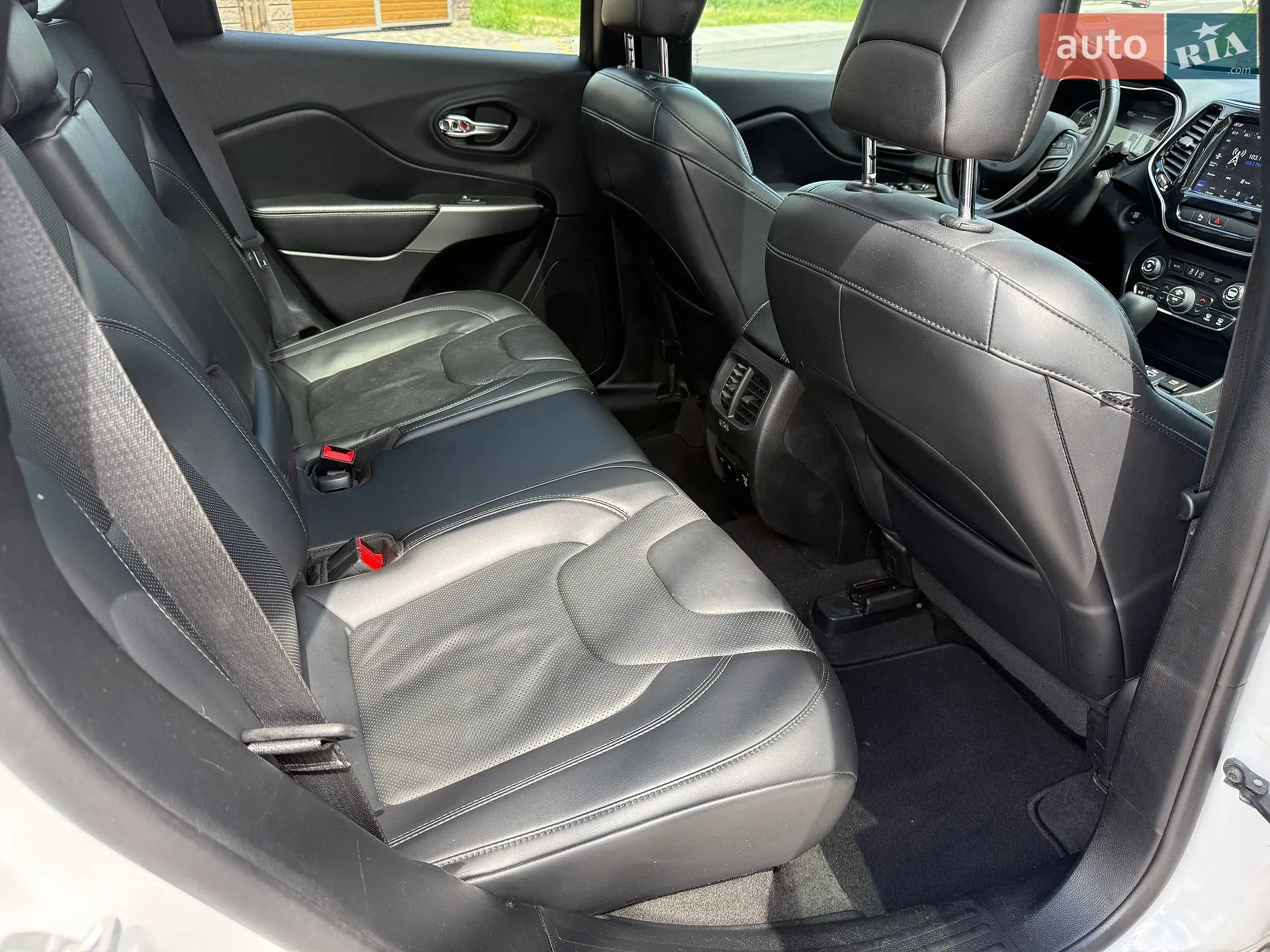 2020 Jeep Cherokee - мініатюра 46