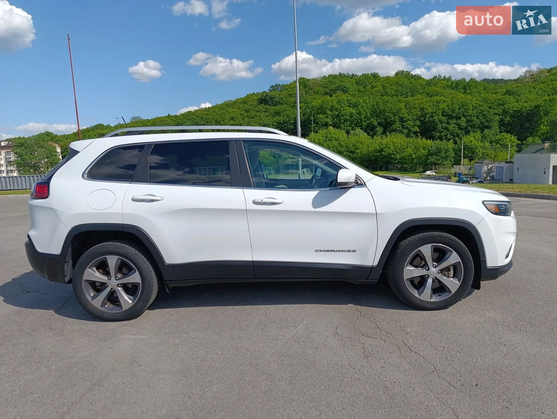 2019 Jeep Cherokee - мініатюра 5