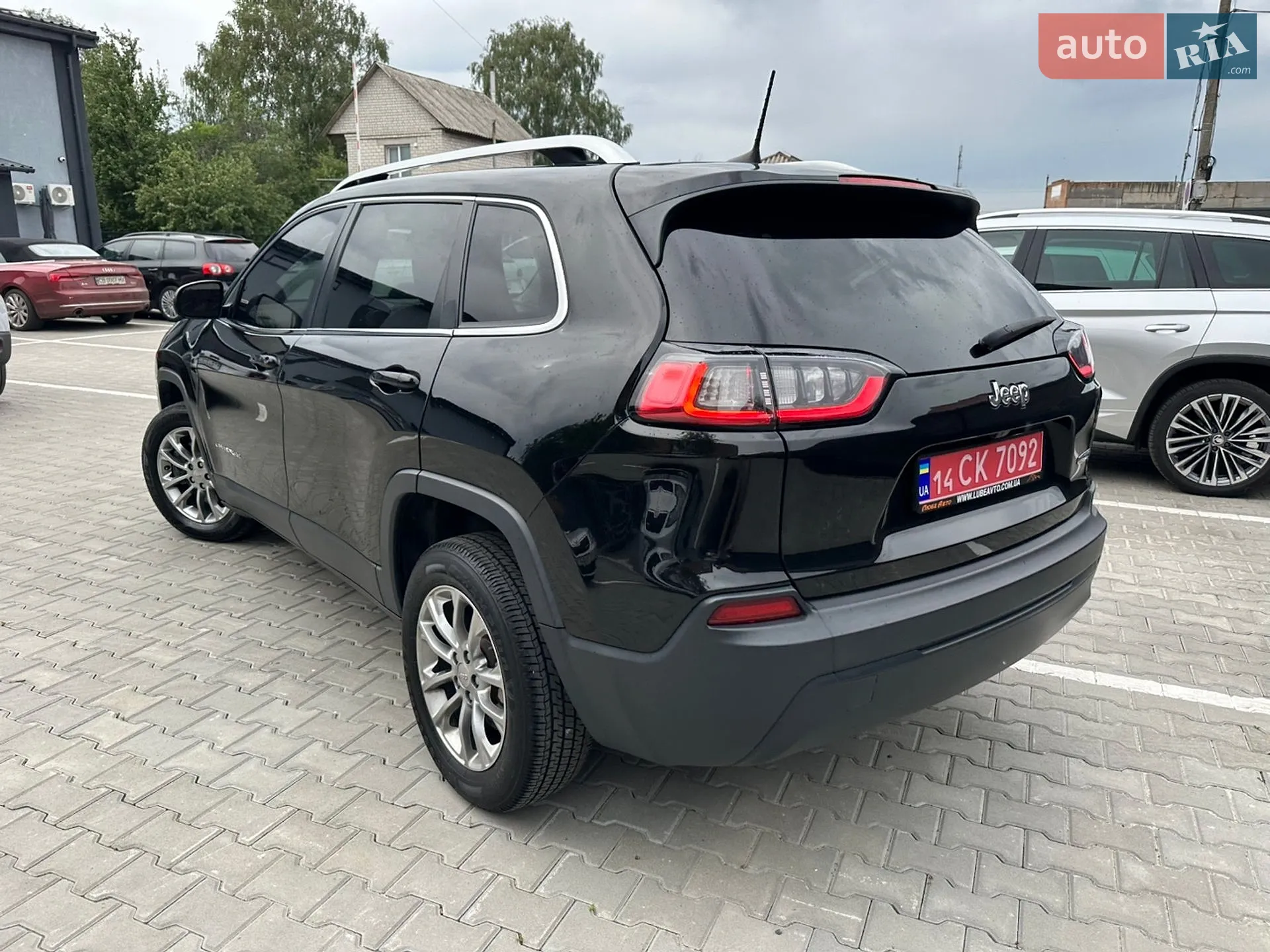 2019 Jeep Cherokee - мініатюра 18
