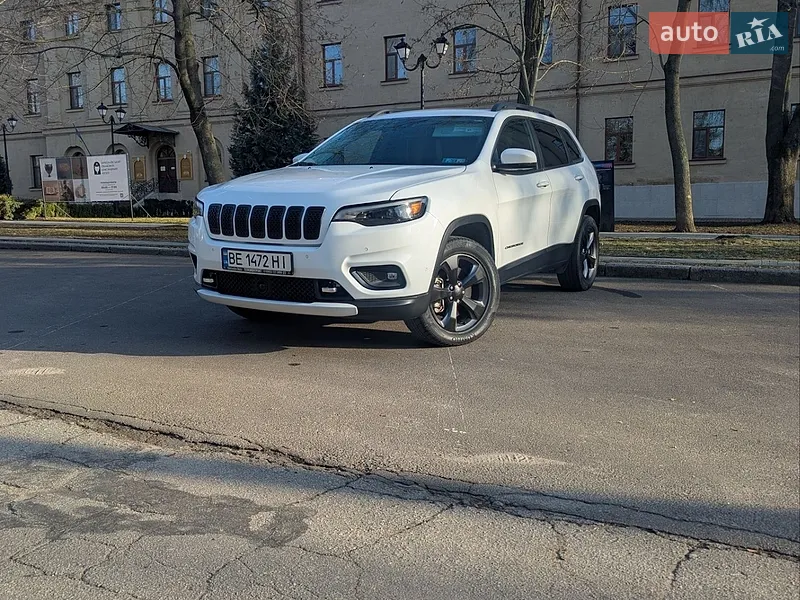 Jeep Cherokee 2020 VIN 1C4PJMDX3LD635950 фото оголошення 40 з 78