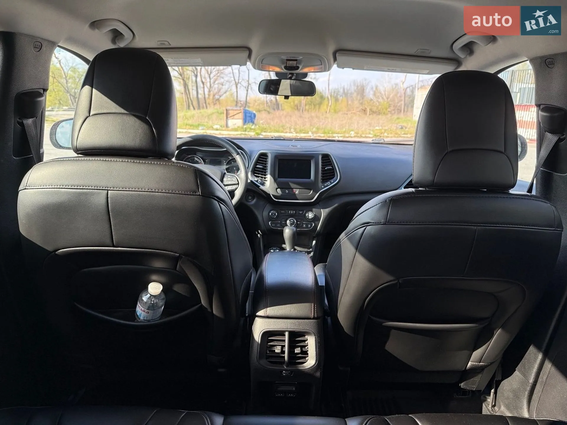 2019 Jeep Cherokee - мініатюра 4