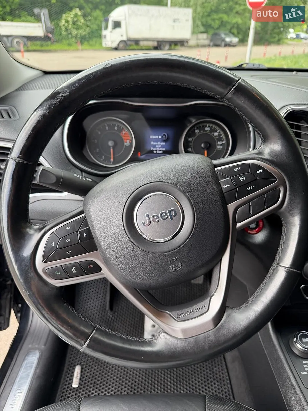 2019 Jeep Cherokee - мініатюра 13