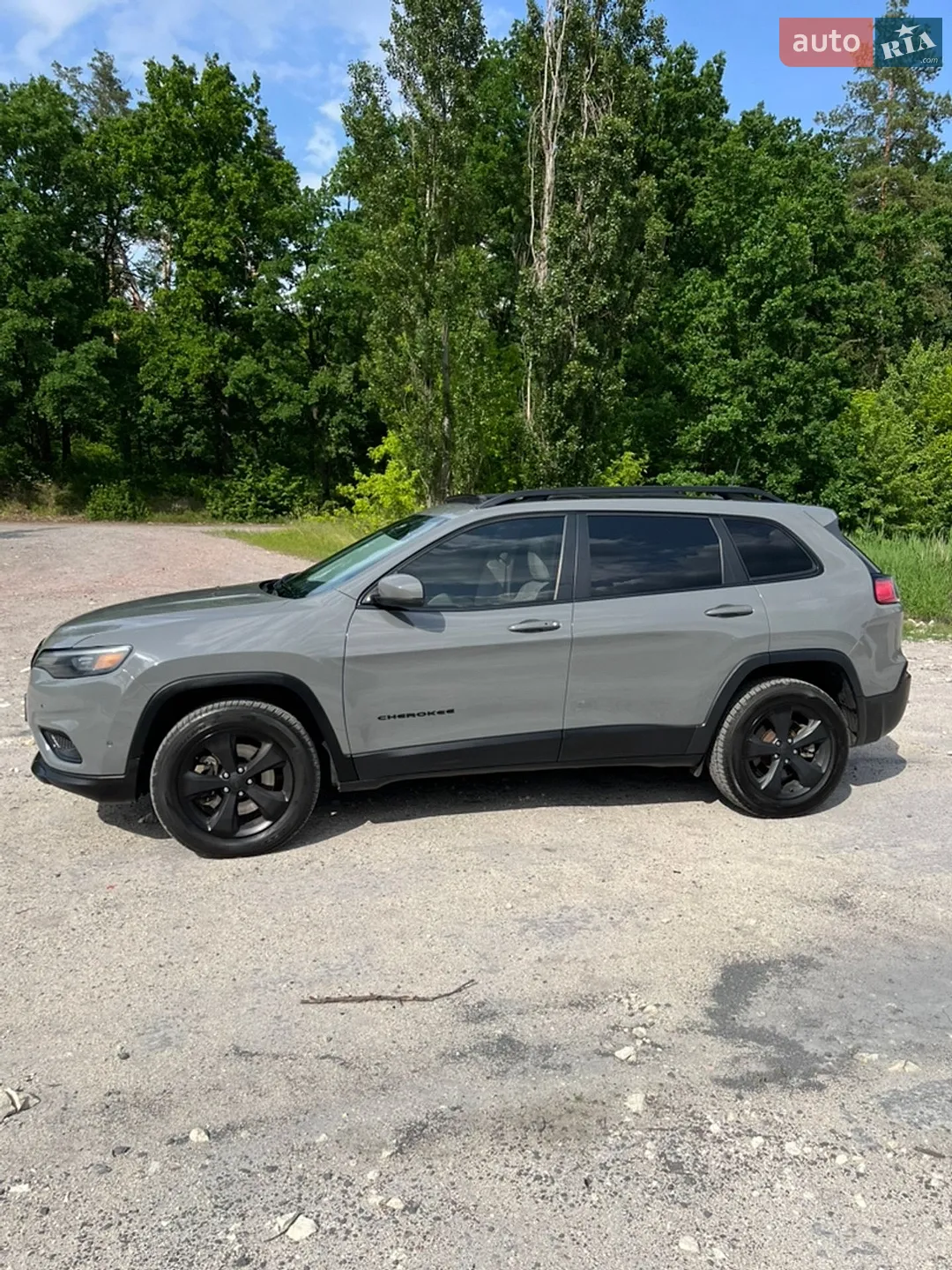 2021 Jeep Cherokee - мініатюра 12