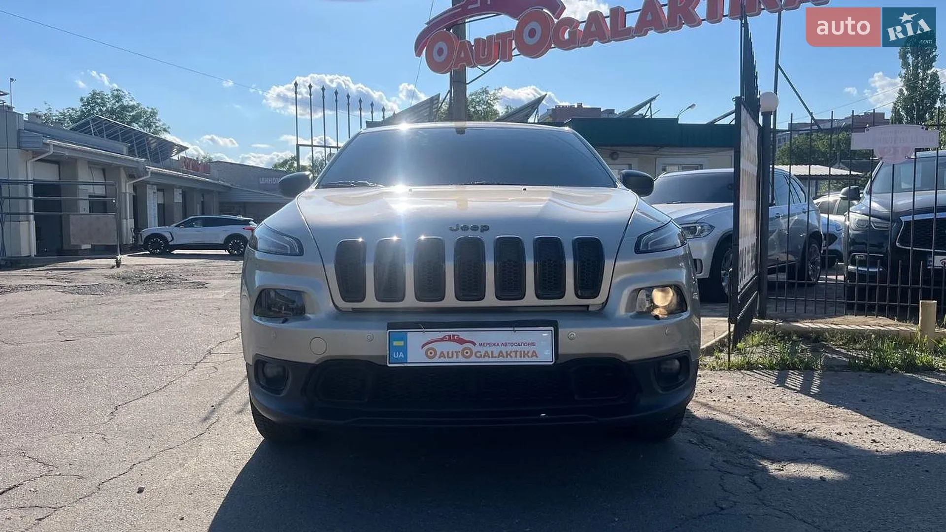 2014 Jeep Cherokee - мініатюра 2