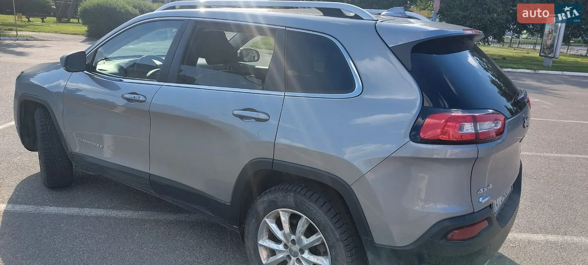 2015 Jeep Cherokee - мініатюра 7