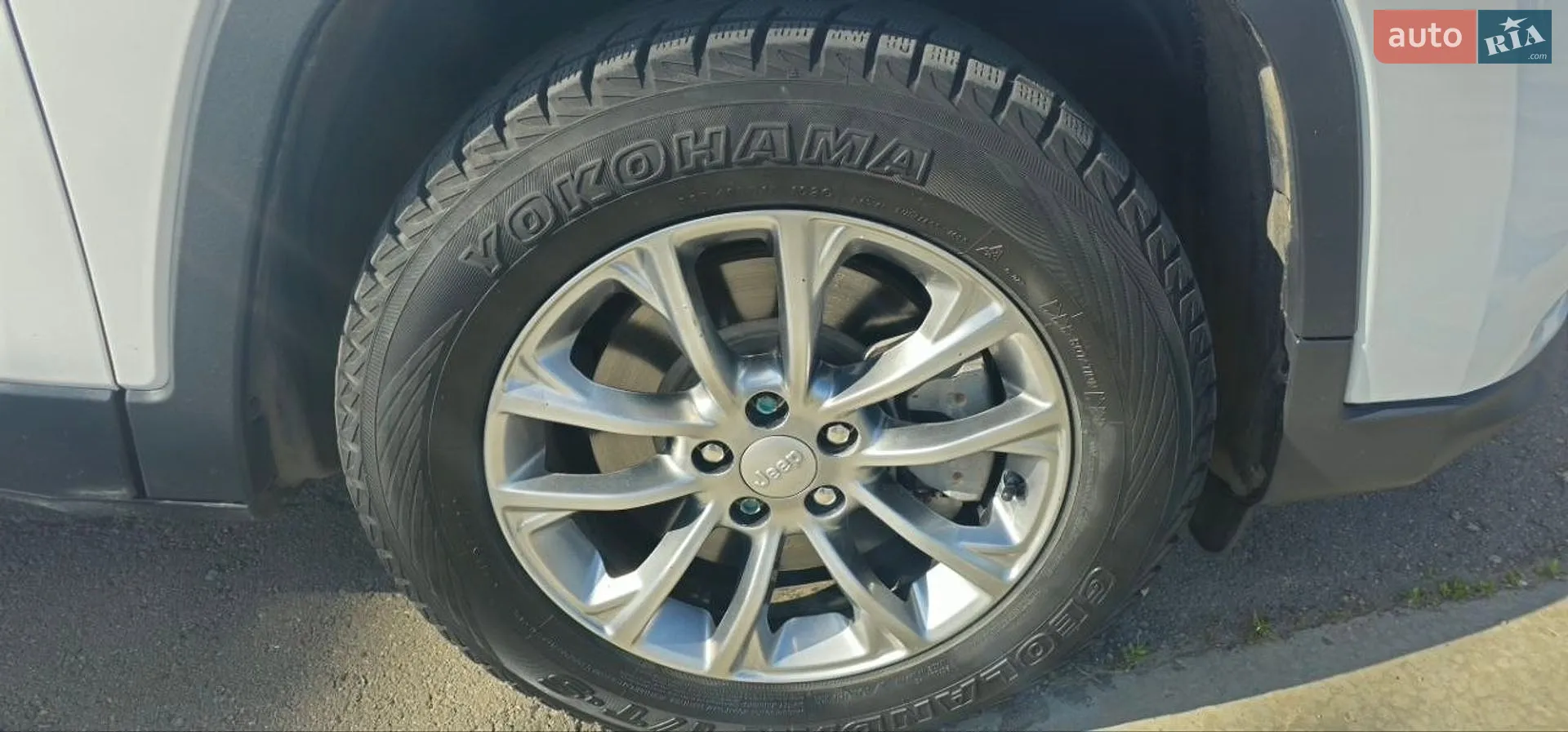 2020 Jeep Cherokee - мініатюра 5