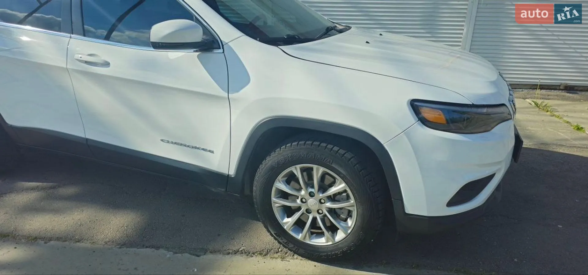 2020 Jeep Cherokee - мініатюра 19