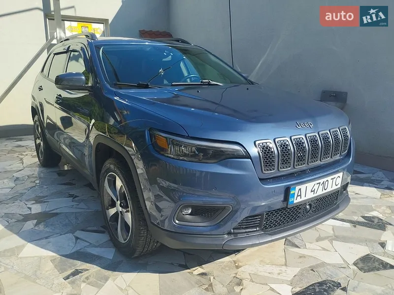 Jeep Cherokee