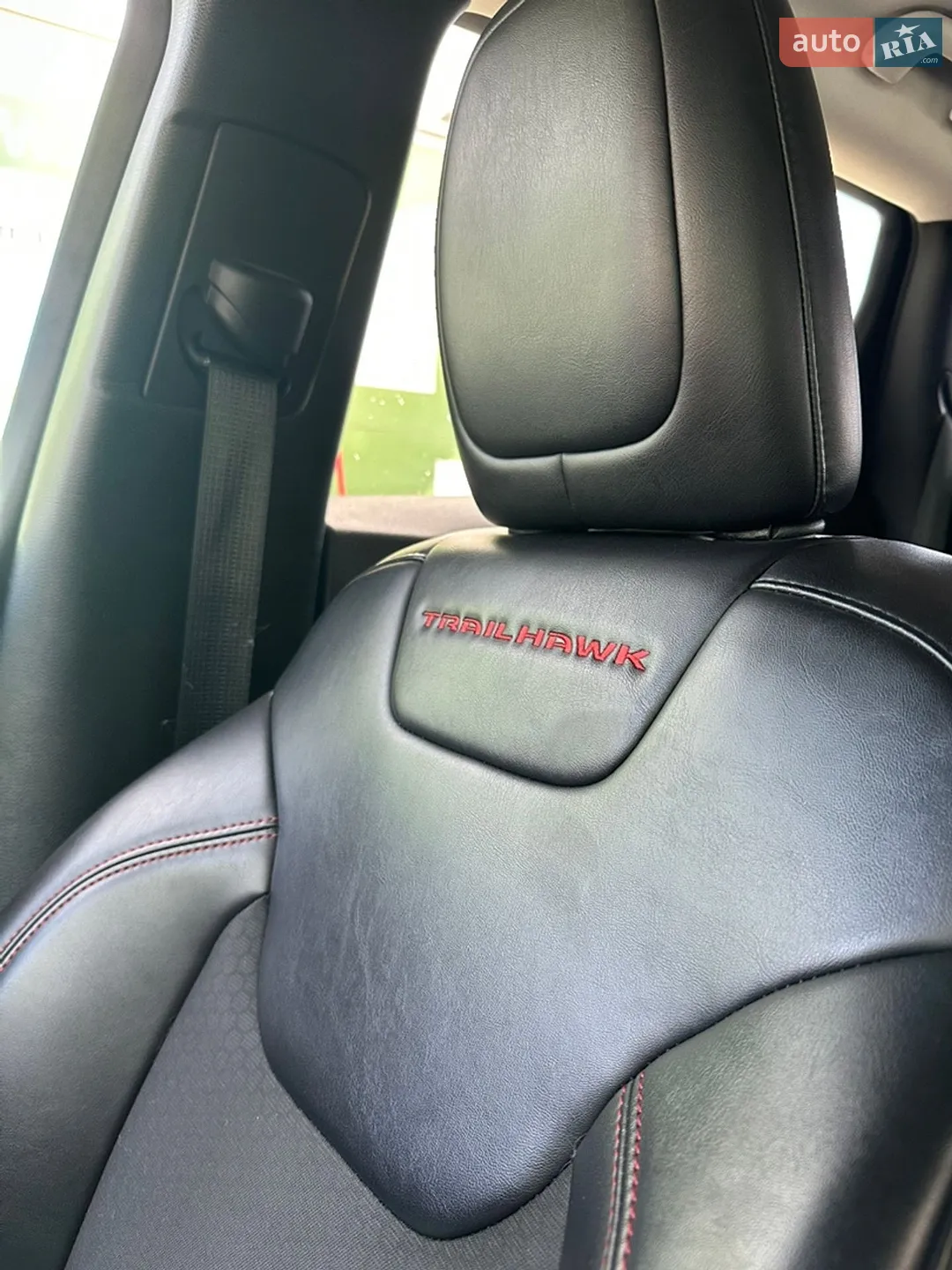 2019 Jeep Cherokee - мініатюра 21