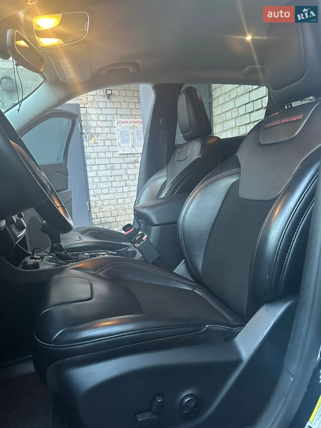 2019 Jeep Cherokee - мініатюра 38