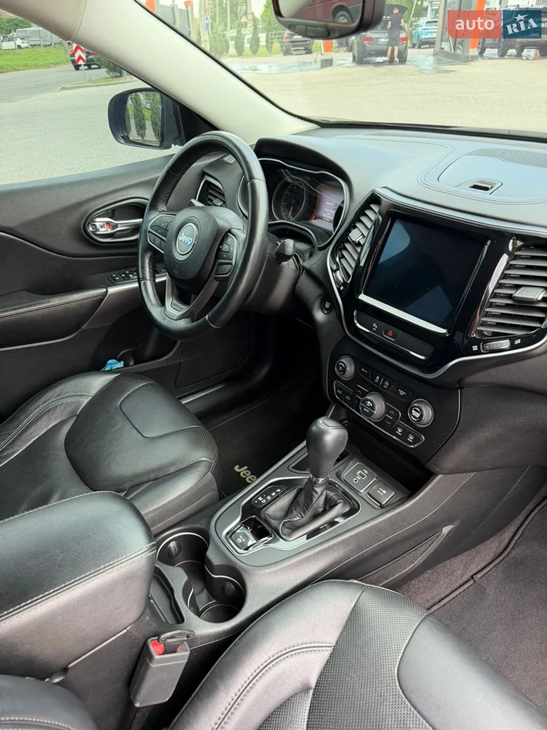 2018 Jeep Cherokee - мініатюра 26