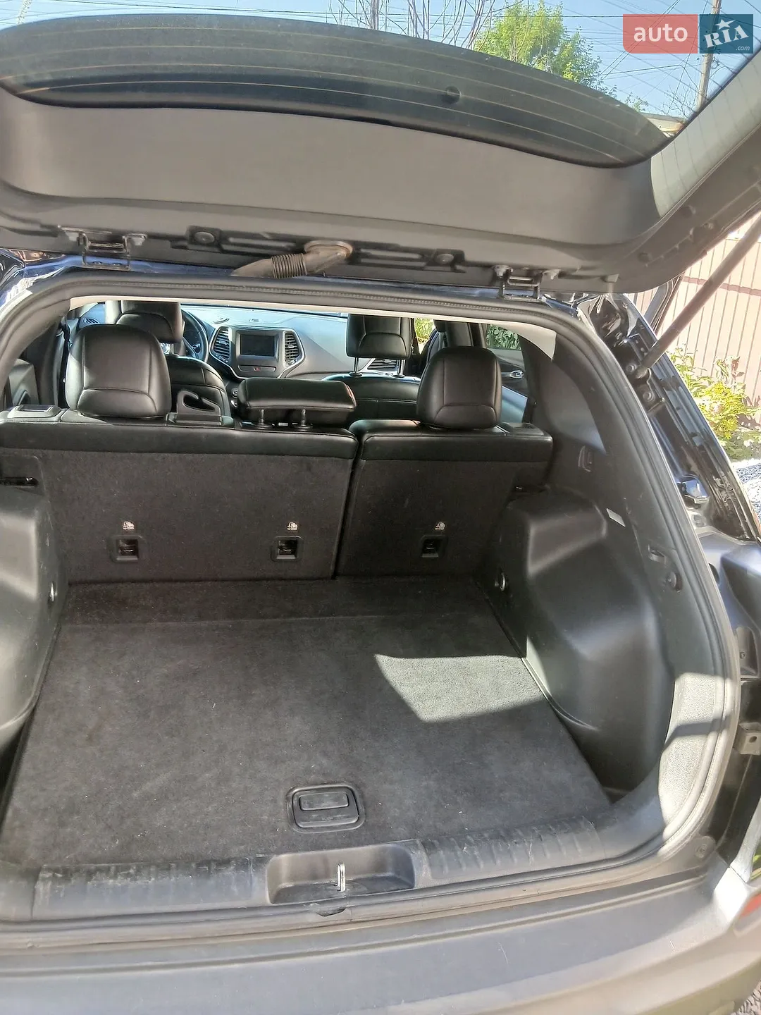 2018 Jeep Cherokee - мініатюра 8