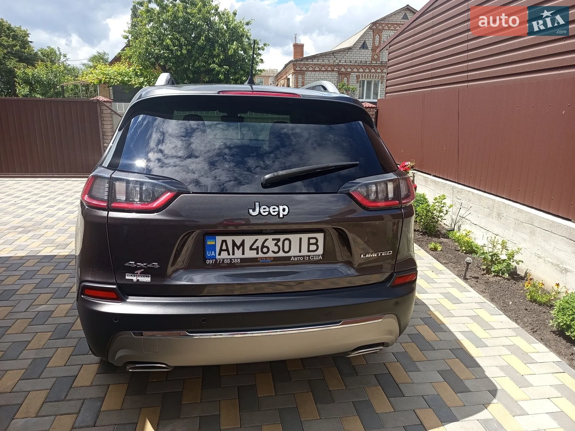 2020 Jeep Cherokee - мініатюра 6