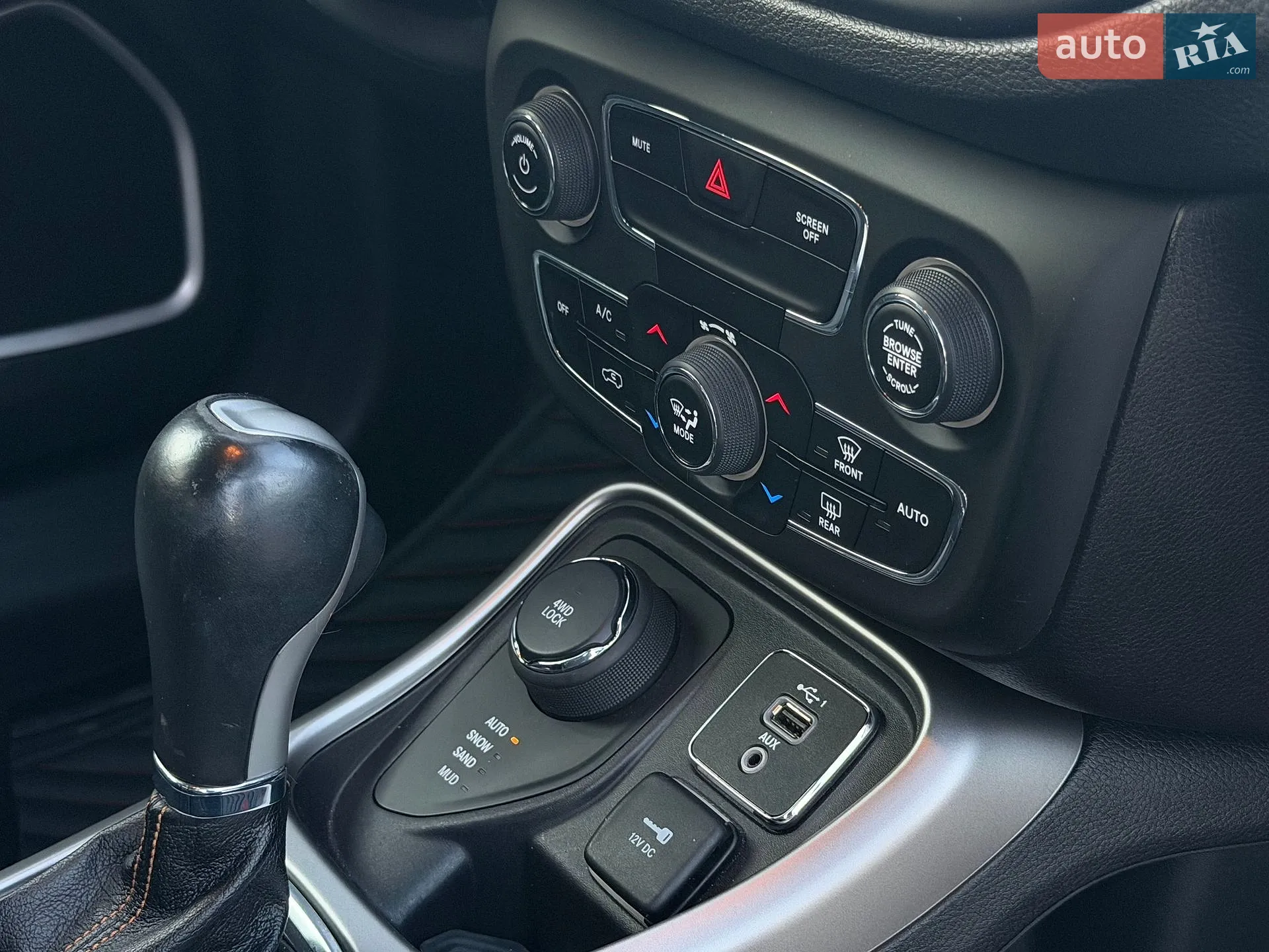 2021 Jeep Cherokee - мініатюра 32