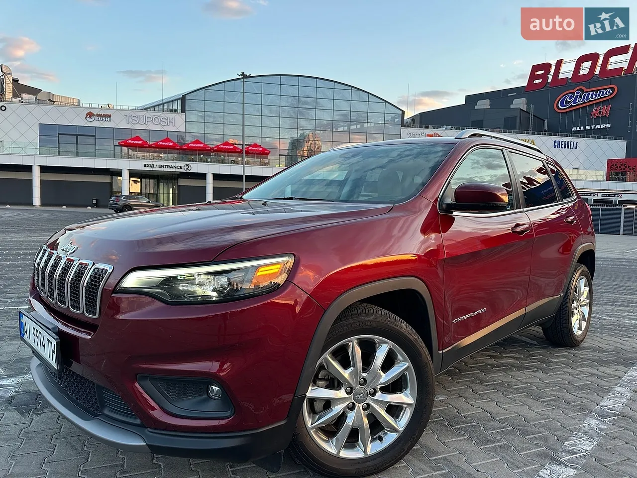 2020 Jeep Cherokee - мініатюра 32