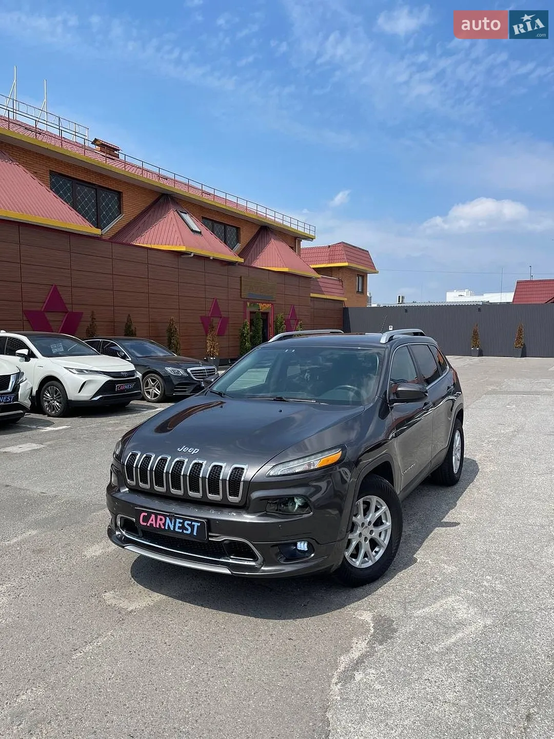 2015 Jeep Cherokee - мініатюра 9