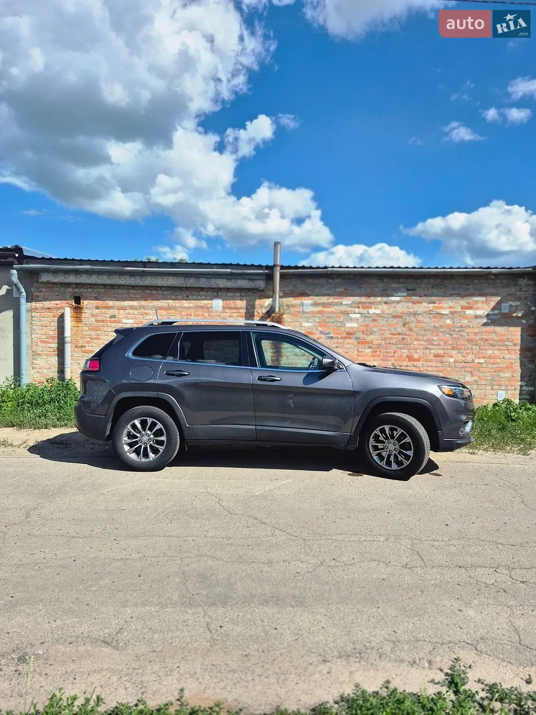 2018 Jeep Cherokee - мініатюра 3